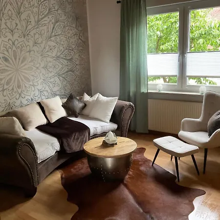 Am Kirschenbaum 아파트 *